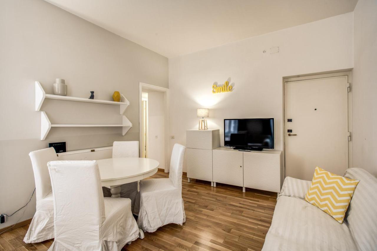 Family Room In Via Del Corso Central Рим Экстерьер фото